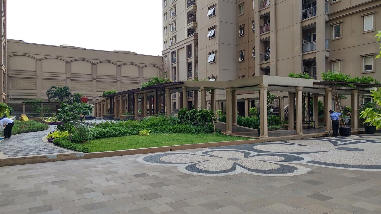 Extra Space 3Br Apartment Grand Palace Kemayoran By Travelio Jacarta Exterior foto
